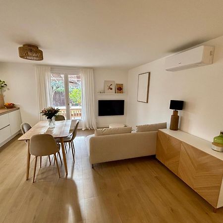 Bastidon Paisible Dans Residence Avec Piscine Fréjus Екстериор снимка