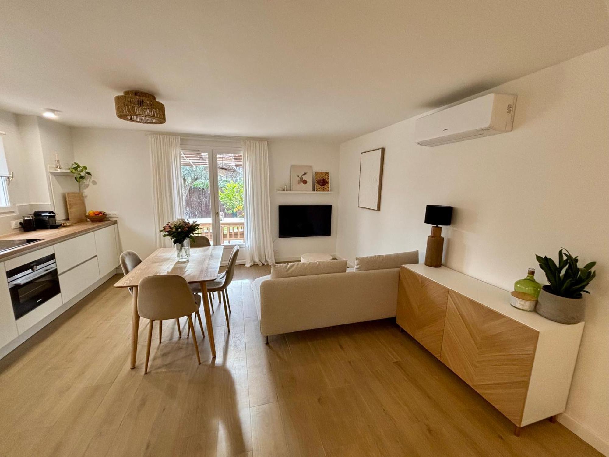 Bastidon Paisible Dans Residence Avec Piscine Fréjus Екстериор снимка